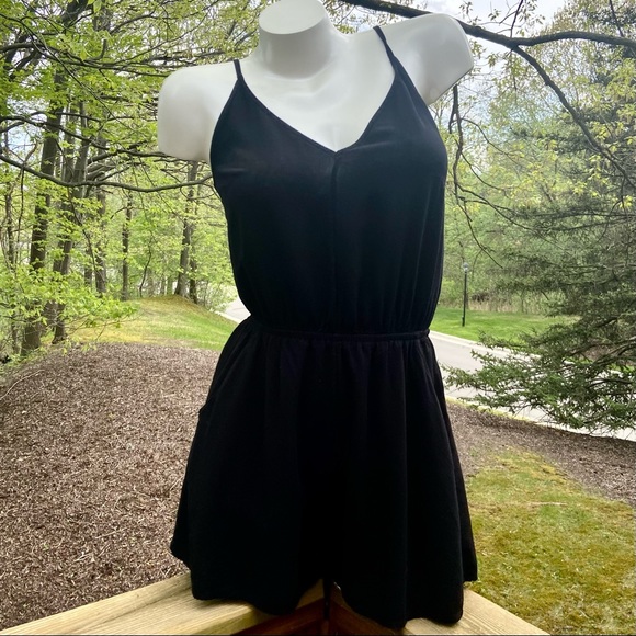 H&M Pants - H&M Black Romper w/Pockets